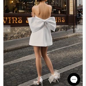 DISSH white linen bow back dress, size 4